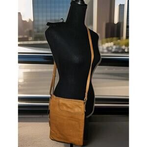 Margot New York Tan Leather Front Slip Pocket Crossbody Handbag 8x10